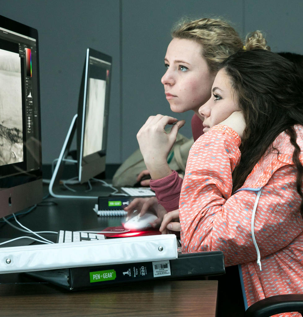 graphic design female students at Mason School of Art